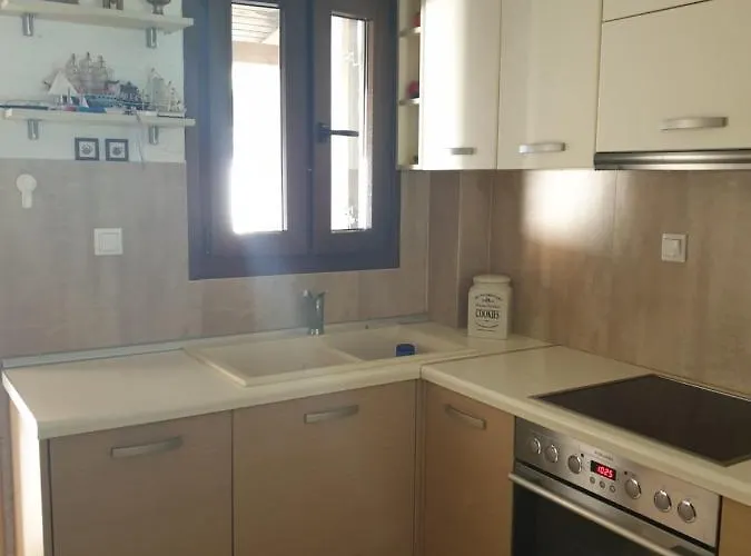 Nyaraló Sani Forest House