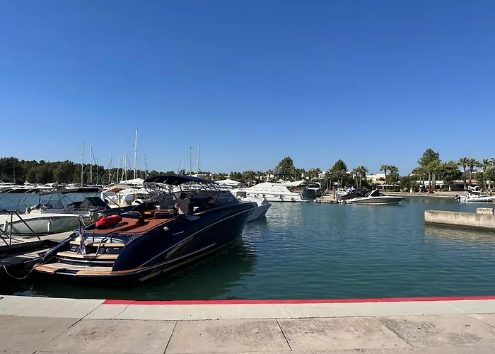 Nyaraló Sani Forest House